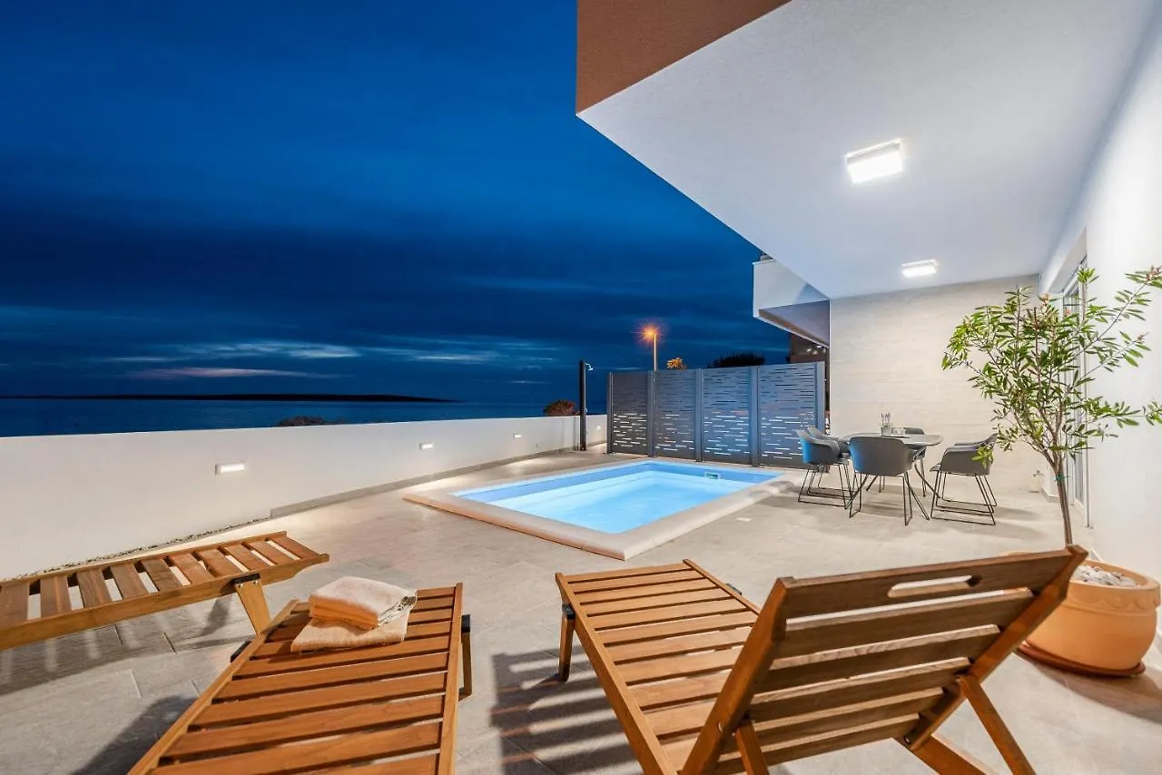 Villa Eni Apartments 1 Mandre Croatia