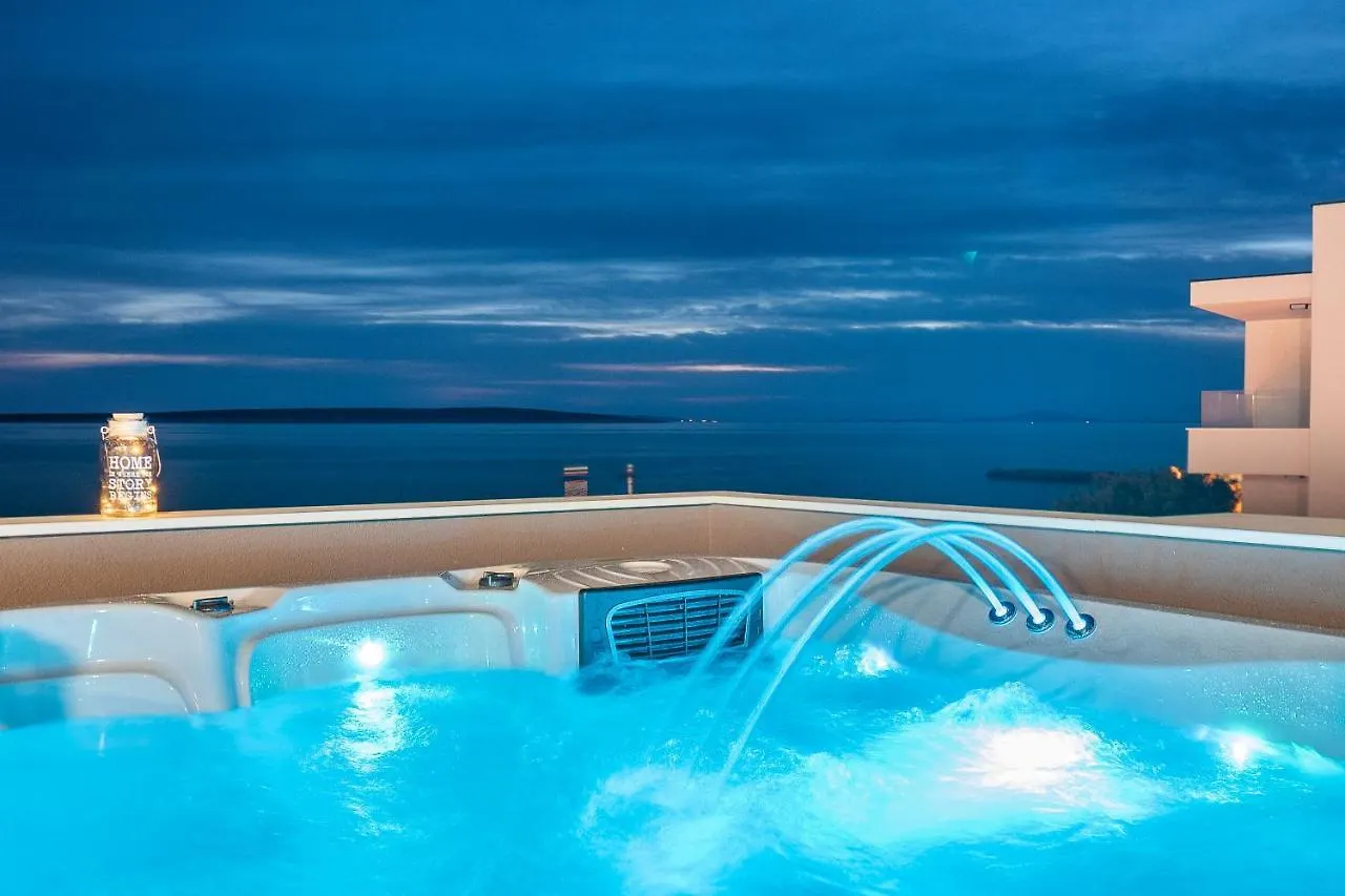 Villa Eni Apartments 1 Mandre 0*,  Croatia